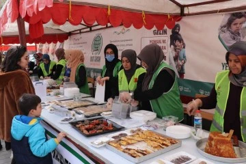 Depremzedeler İçin Kermes Düzenlendi