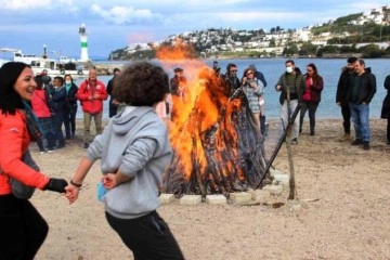 Dev ateş yakıldı, halaylar çekildi, 'Nartugan' Bodrum'da kutlandı