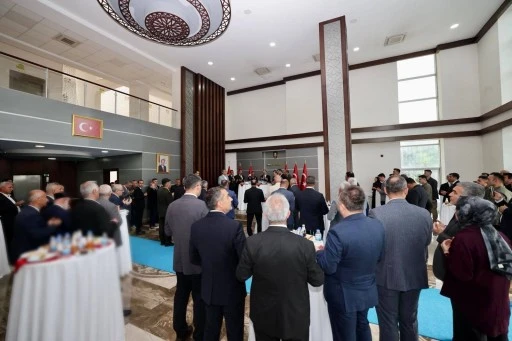 Devlet&ndash;Millet Bayramlaşması!...