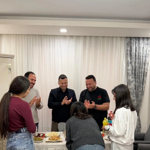 Devlet Şefkatiyle Kutlama