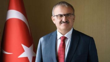 Diyarbakır Valisi Münir Karaloğlu, koronavirüse yakalandı