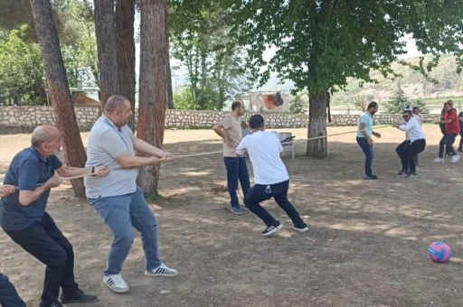 DOĞAYLA İ&Ccedil; İ&Ccedil;E, ENGELSİZ BİR G&Uuml;N
