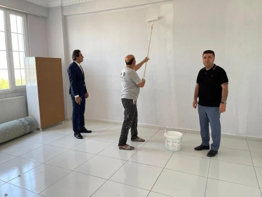 Eğitim Hazırlıkları S&uuml;r&uuml;yor