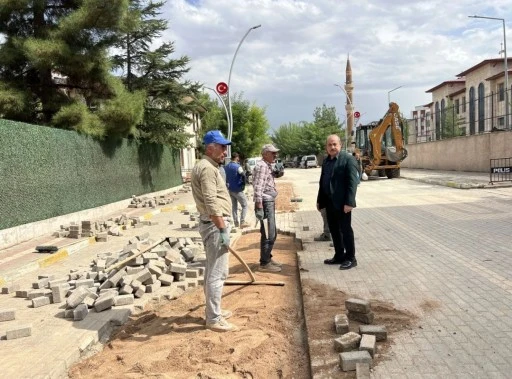 Eruh&rsquo;ta bozulan yollar onarılıyor