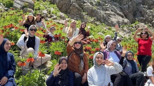 Siirt'te Kursiyerler Ters Laleleri Yerinde G&ouml;rd&uuml;