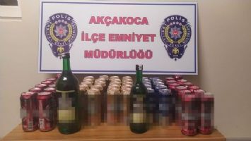 Evde alkol satışına polis baskını