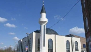 Fransa'da yakın zamanda kapatılan Bilal Camisi yeniden açıldı