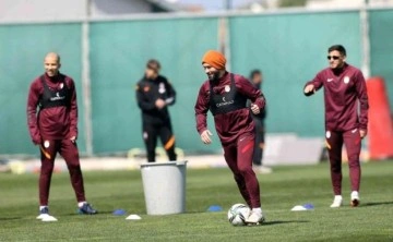 Galatasaray, Beşiktaş derbisinin hazırlıklarına İzmir'de devam etti