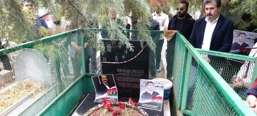 Gar'da katledilenler Siirt'te anıldı