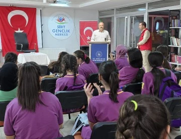 Gazi Burhan Yeyrek Gaziler Günü'nde Gençlerle Bir Araya Geldi