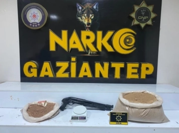 Gaziantep’te 22 kilo eroin ele geçirildi: 3 şahıs tutuklandı