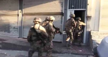 Gaziantep’te uyuşturucu operasyonu: 30 tutuklama