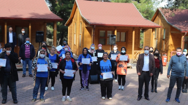 Gaziantep'teki obezite kammpında 46 hasta sertifikalandı