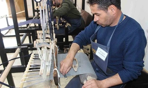 Gelenekten Geleceğe: Siirt’in Şal Şepik Dokuması Yeniden Hayat Buluyor
