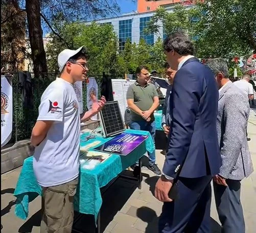 Gen&ccedil; Beyinlerden B&uuml;y&uuml;k Fikirler