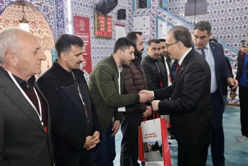 Gen&ccedil; Hatipler Yarıştı