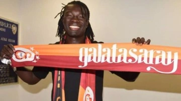 Gomis, İstanbul'a geliyor! Paylaştığı mesaj taraftarı ayağa kaldırdı