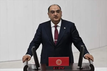 Gürban meclis’te konuştu; “Asrın felekatinde borsa neden kapatılmadı? Royal Halı mağdurları ne olacak?”