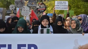HÜDA PAR Siirt Kadın Kolları İsrail'in Filistin'e yönelik saldırılarını protesto etti