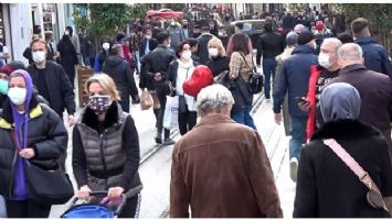 İstanbul Taksim&#039;de yoğunluk patlaması