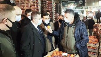 İYİ Partili Türkkan Bursa&#039;da esnaf ziyaret