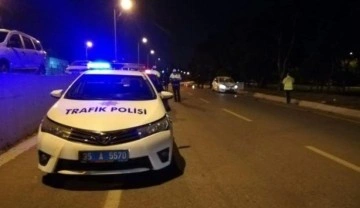 İzmir&rsquo;de otomobille motosiklet çarpıştı: 1 ölü