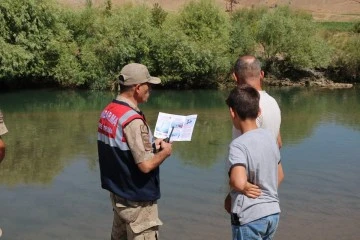 Jandarma boğulmalara karşı vatandaşı uyardı