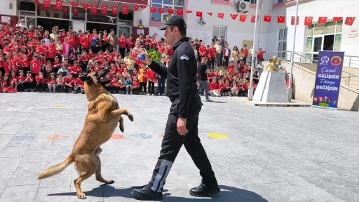 Jandarma ve AFAD &Ouml;ğrencilerle Buluştu