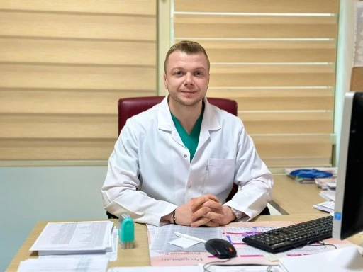 Kadın Hastalıkları ve Doğum Uzmanı Op. Dr. Yiğit Yavuz, Hasta Kabul&uuml;ne Başladı