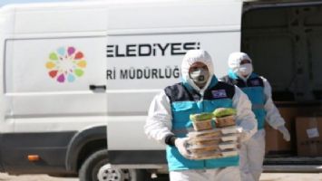 Kayseri&#039;de karantinaya alınan mahalleye yemek desteği