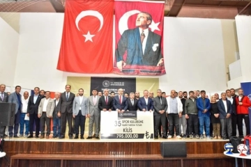Kilis’te bulunan 35 Spor Kulübüne Nakdi Yardım yapıldı