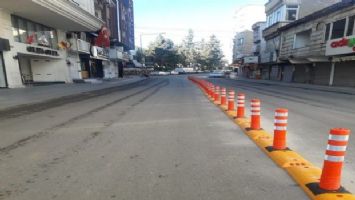 Kilis&#039;te trafik oluşturan yola dubalı çözüm
