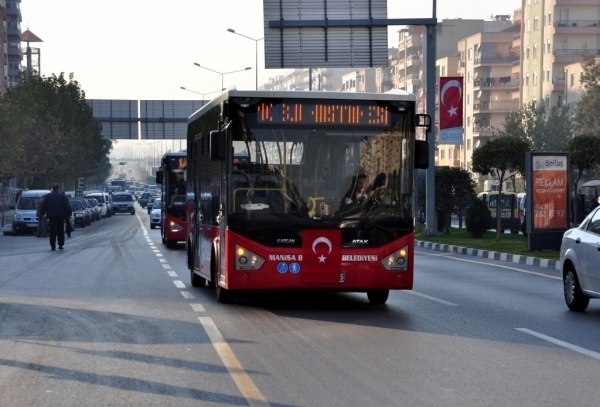 Kısıtlama günlerinde Manisa'da ulaşım hizmette