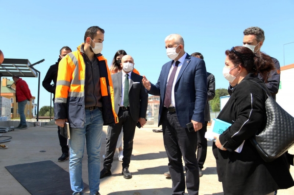 Kocaeli Büyükşehir'den Gebze'deki projelere yakın mercek