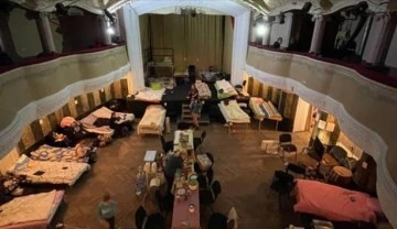 Lviv'deki Les Kurbas Tiyatrosu sığınma merkezine dönüştürüldü