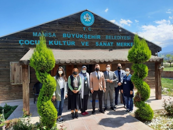 Manisa'da eğitim birimlerine ziyaret