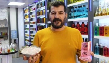 Mardinli kimya mühendisinden bir ilk: Pembe kuvars taşından kolonya üretti