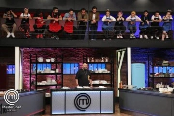 MasterChef'te yarışmacıların kaderlerini aileleri belirledi! İşte son dokunulmazlığı kazanan ta