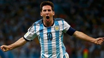 Messi zevkten dört köşe! Bir hedefine daha başarıyla ulaştı