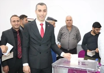 MHP Siirt İl Başkanlığına Cengizhan Tükenmez yeniden seçildi
