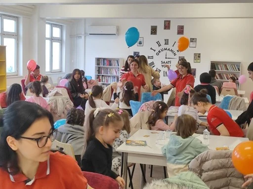 Minikler Liseyle Tanıştı