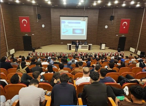 MARKALAŞMA VE TİCARET ANLATILDI