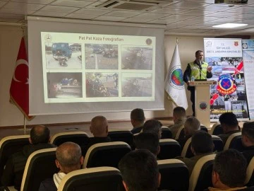 Siirt Jandarmasından Trafik Eğitim Ve Bilinçlendirme  Çalışmaları Devam Ediyor