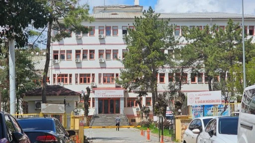 SİİRT&rsquo;TE SAĞLIK İHALELERİ TARTIŞMASI B&Uuml;Y&Uuml;YOR: HACIOĞLU VE EKİBİNE Y&Ouml;NELİK SORULAR YANIT BEKLİYOR