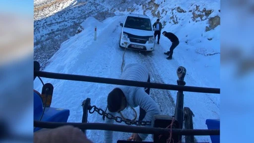 Eruh'taki sürücülerin dikkatine!:  Bu yolu kullananlar yolda kalacak