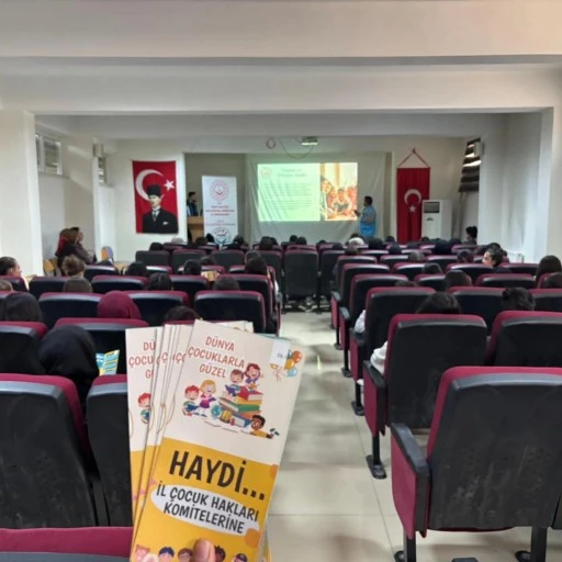 &Ouml;ğrencilere &Ccedil;ocuk Hakları Anlatıldı