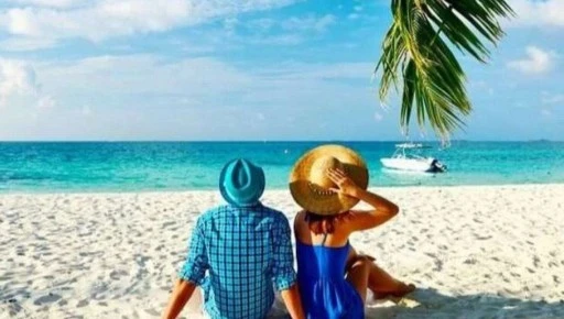 Orta düzey bir tatilin maliyeti 100 bin lirayı buluyor