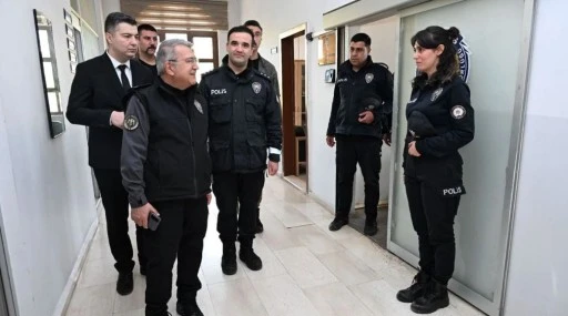 Siirt İl Emniyet M&uuml;d&uuml;r&uuml; &Ouml;zdemir&rsquo;in İlk İl&ccedil;e Ziyareti Tillo&rsquo;ya