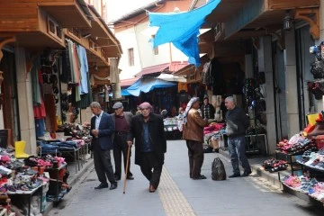 Piyasa Bayram Dopingi Bekliyor