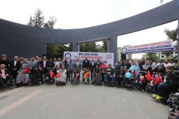 Şahinbey'de 91 engelliye tekerlekli sandalye